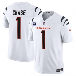 Men Cincinnati Bengals  1 Ja Marr Chase White 2026 F U S E  2 Star C Patch Vapor Untouchable Limited Stitched Football Jersey