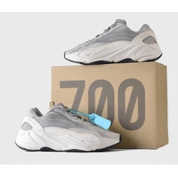 Yeezy 700 Men Shoes 007